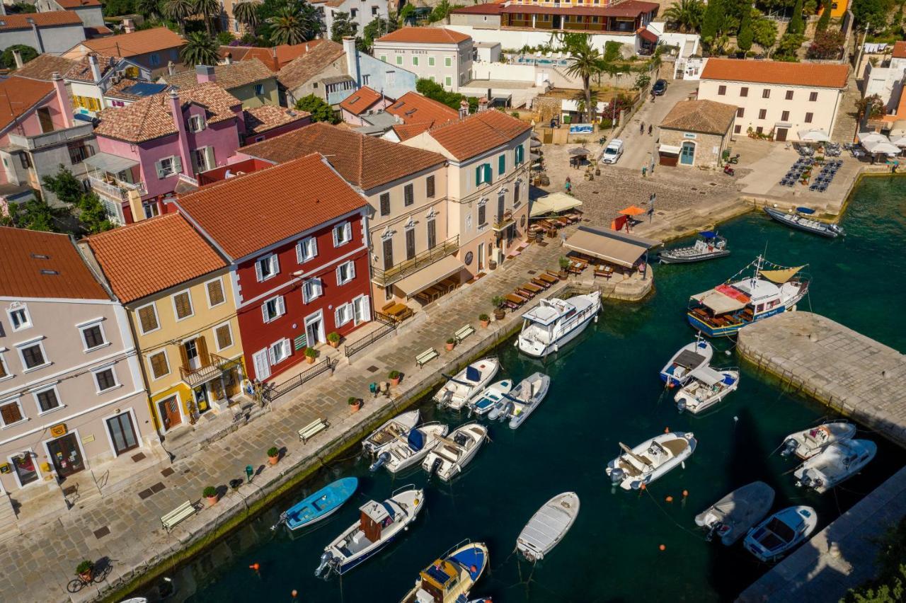 Bed&breakfast Ciao Bella Bed and Breakfast Lussingrande Esterno foto