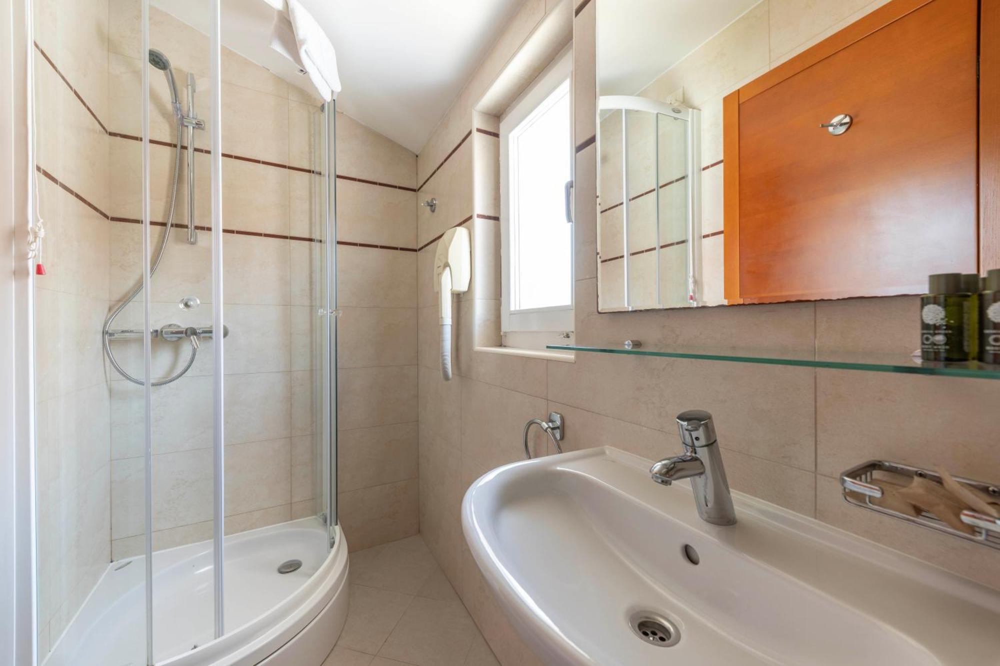 Bed&breakfast Ciao Bella Bed and Breakfast Lussingrande Esterno foto