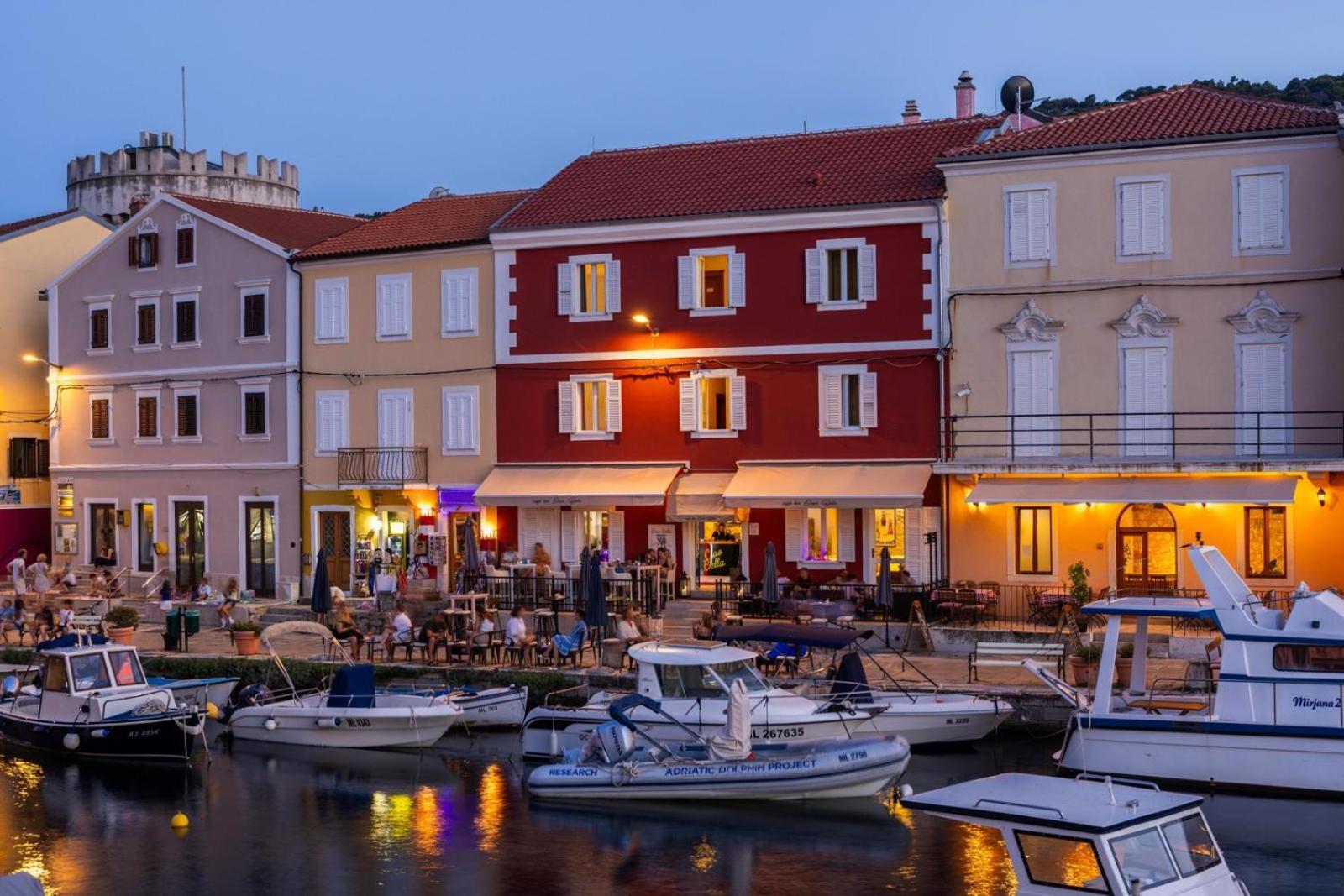 Bed&breakfast Ciao Bella Bed and Breakfast Lussingrande Esterno foto